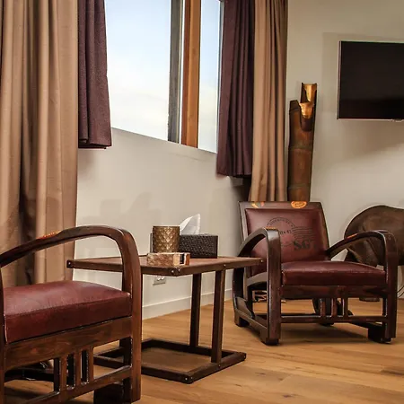 La Douceur De La Miclette Bed & Breakfast