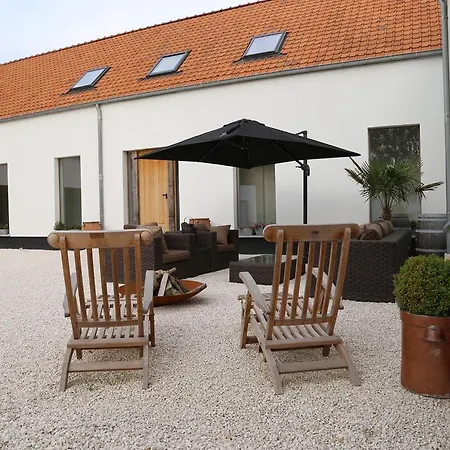 La Douceur De La Miclette Bed & Breakfast 4*