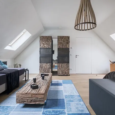 La Douceur De La Miclette Bed & Breakfast