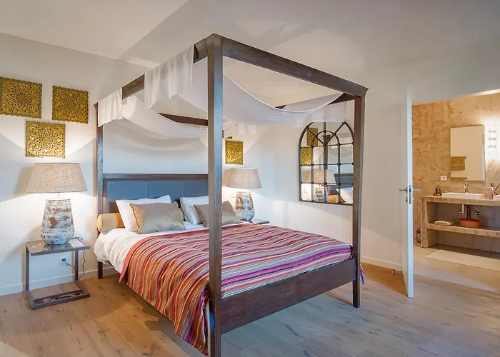 Bed & Breakfast La Douceur De La Miclette 4*